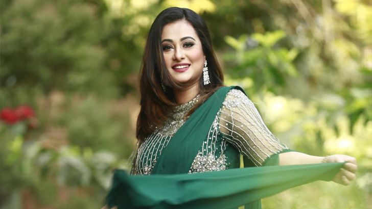 চিত্রনায়িকা পূর্ণিমা আপাতত অভিনয় থেকে বিরতি নিচ্ছেন 