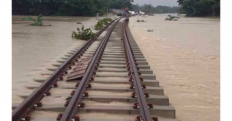 চট্টগ্রাম-কক্সবাজার রেললাইন প্রকল্পের ব্যাপক ক্ষতি বন্যায়