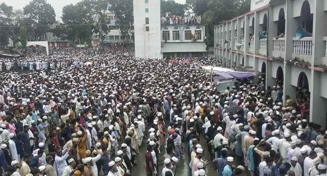 আল্লামা সাঈদীর পিরোজপুরে যেভাবে দাফন সম্পন্ন হলো 