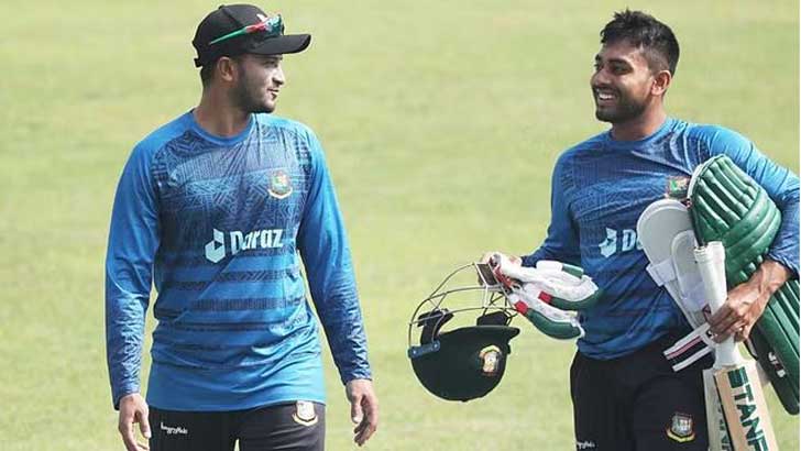 সাকিবের মাথায় বিশ্বসেরা অলরাউন্ডারের মুকুট , তিনে মিরাজ