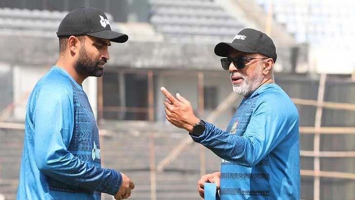 এখন বলছে মিডলঅর্ডারে খেলতে’ ‘১৭ বছর ধরে ওপেন করেছি, 