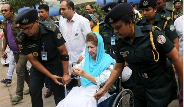 খালেদা জিয়ার আবেদন বিদেশী সাক্ষীর বৈধতা চ্যালেঞ্জ করে 
