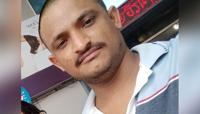 তরুণীর জীবন গোপন ভিডিওর ফাঁদে বিপর্যস্ত 