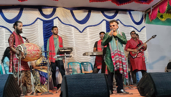 নকুল কুমার গামছা প্রতীকে ভোটে দাঁড়াবেন 