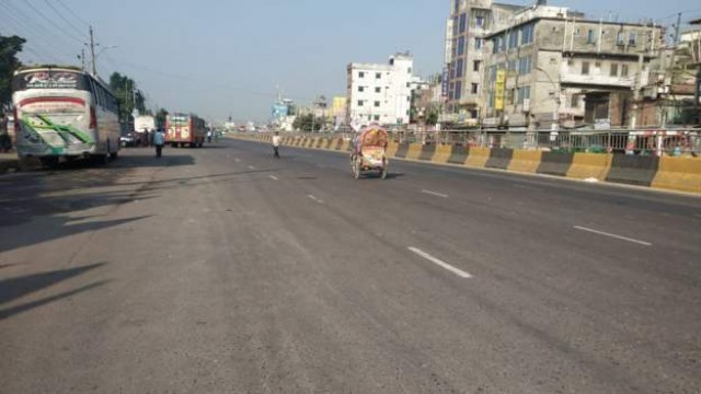 রাজধানী ফাঁকা বিএনপি ও জামায়াতের হরতালে 