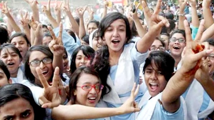 পাশের হার ৭৮.৬৪ এইচএসসি-সমমানের ফল প্রকাশ, 