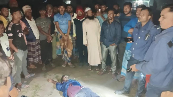 অজ্ঞাত যুবকের লাশ ফতুল্লায় পদ্মা রেলসেতুর নিচে 