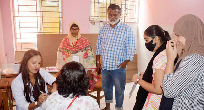 নারীর জন্য অপরিহার্য্য যে টিকাগুলো 