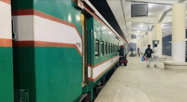 বেনাপোল এক্সপ্রেস ট্রেন ১১ জানুয়ারি থেকে চলবে 