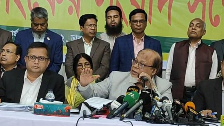 আইন মেনে গ্রামীণ ব্যাংকের ৭ প্রতিষ্ঠানে নিয়ন্ত্রণ দখল নয়, : চেয়ারম্যান