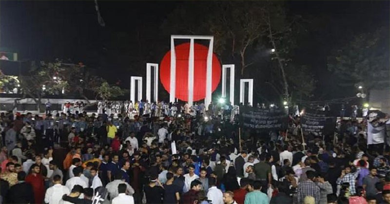 ভাষা শহীদদের স্মরণ শ্রদ্ধায় শোকে 