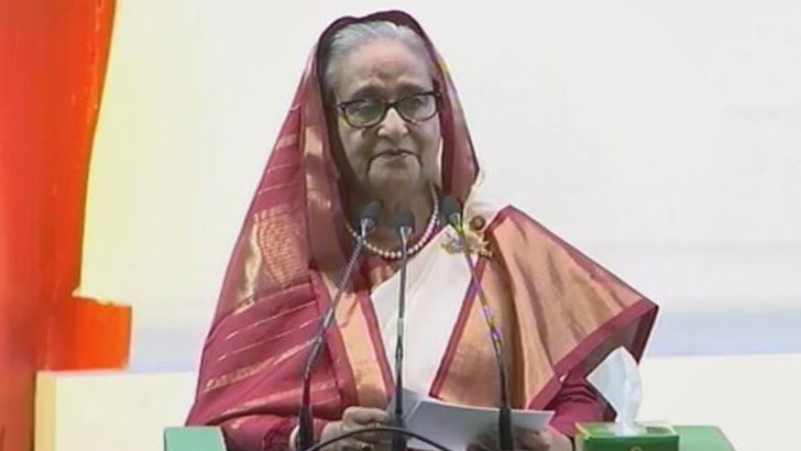 ‘ইফতার পার্টি করে মানুষকে দেওয়াই বড় কথা’খাওয়া বড় কথা না, 