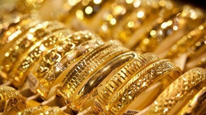 সোনার দাম আরও কমলো 