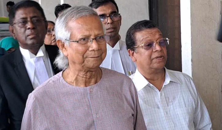 লোহার খাঁচায় ঢুকতে হয়েছে দেবদেবীর অভিশাপে অভিশপ্ত, তাই : ড. ইউনূস