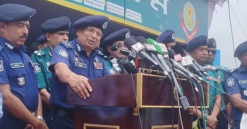 পুলিশ জঙ্গি-সন্ত্রাসীদের থেকে একধাপ এগিয়ে : আইজিপি