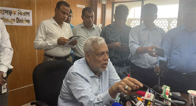 মেট্রোরেল চালু হবে ৭ দিনের মধ্যে  : উপদেষ্টা ফাওজুল