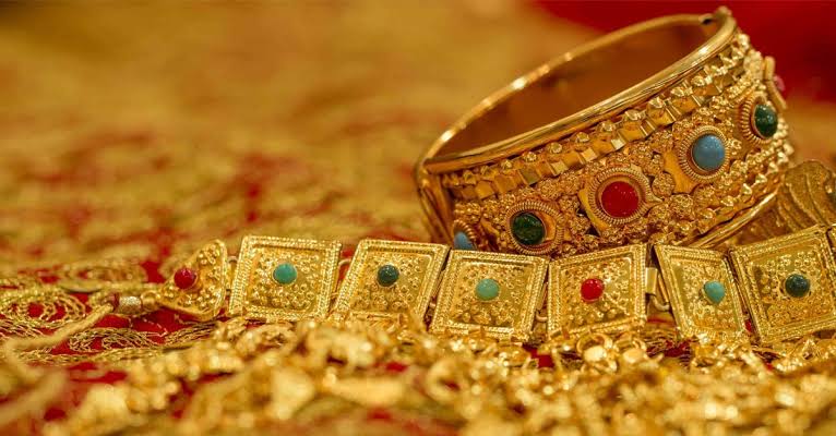 ১ লাখ ৩৩ হাজার ছাড়ালো সোনার ভরি।