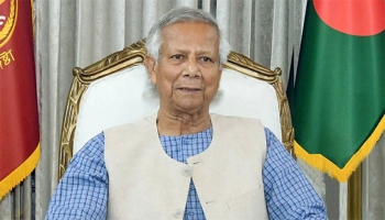 অন্তর্বর্তী সরকার নিরাপদ সড়ক নিশ্চিত করতে  প্রচেষ্টা চালিয়ে যাচ্ছে: প্রধান উপদেষ্টা