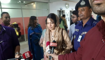 আব্বুর মরদেহ কখনোই দাফন করা হয়নি মাহমুদুর রহমান নামে , বললেন হারিছ চৌধুরীর মেয়ে