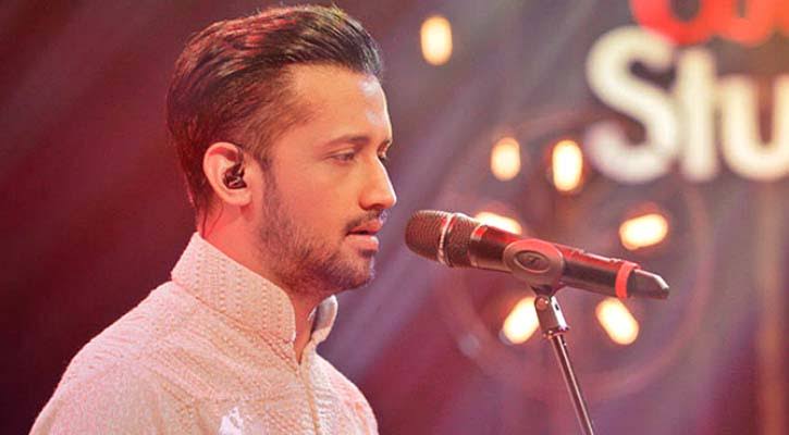 আতিফের কনসার্টের টিকিট শেষ, স্টেডিয়ামের অনুমতি মেলেনি এখনো