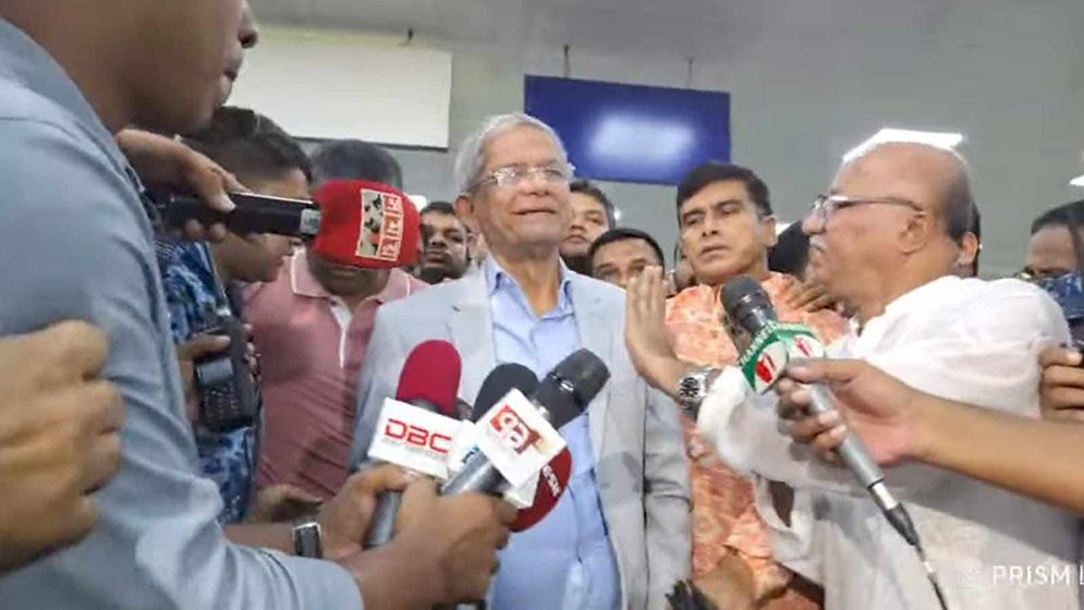 মির্জা ফখরুল দেশে ফিরেই যা বললেন