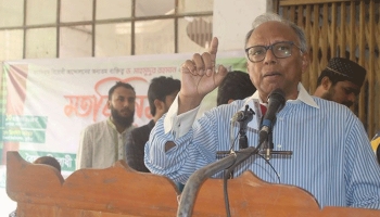 হাসিনার আসার সুযোগ নেই, ট্রাম্প ক্ষমতায় এলেও : মাহমুদুর রহমান 