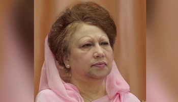 ১০ বছরের সাজা স্থগিত খালেদা জিয়ার 
