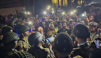 শ্রমিকদের অবরোধ প্রত্যাহার বৈঠকের পর