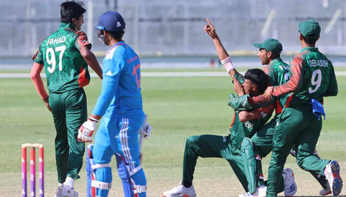 চ্যাম্পিয়ন বাংলাদেশ ভারতকে হারিয়ে টানা দ্বিতীয়বার