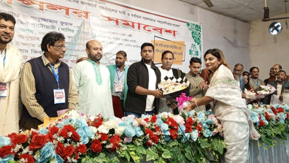 ভারতে বসে হাসিনাসহ  যারা ষড়যন্ত্র করছে তারা সফল হবে না: হাসনাত