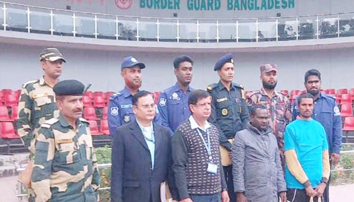  দুই ভারতীয় সাত বছর সাজা ভোগ করে নিজ দেশে ফিরে গেলেন