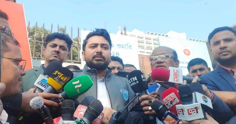 অস্থায়ী পাস কাল থেকে সাংবাদিকদের  প্রদান করা হবে: উপদেষ্টা নাহিদ ইসলাম