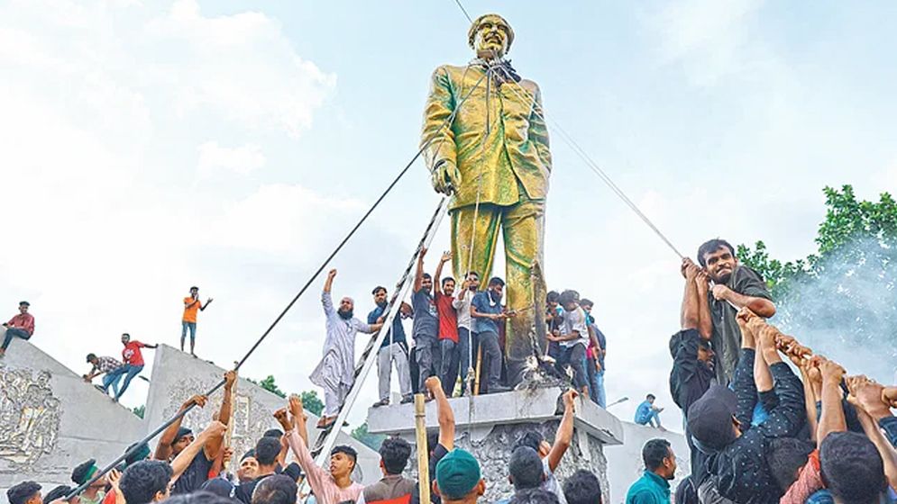 দুর্নীতির’ অভিযোগ  বঙ্গবন্ধুর ম্যুরাল স্থাপনে ‘অনুসন্ধানে দুদক
