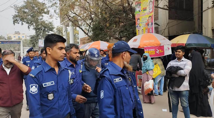  ৩ দিনের রিমান্ডে সাবেক মন্ত্রী গাজী