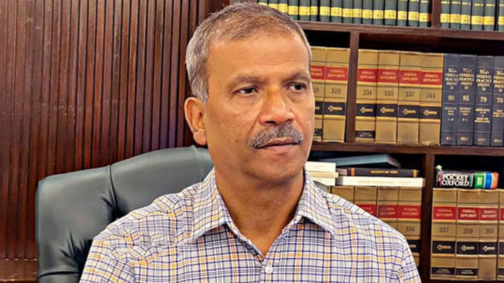 আসিফ নজরুল বিএনপির সঙ্গে ছাত্রনেতাদের ‘দূরত্ব’ নিয়ে যা বললেন 
