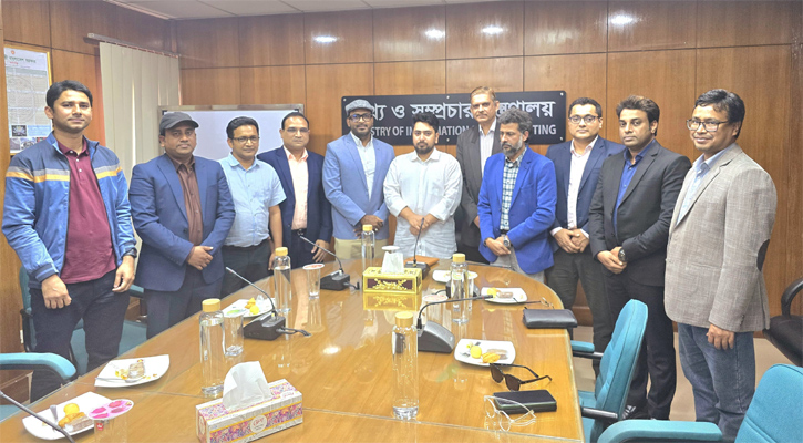 সরকার সমন্বিত উদ্যোগ নেবে ফ্যাক্ট চেকিং বিস্তৃত করতে : তথ্য উপদেষ্টা