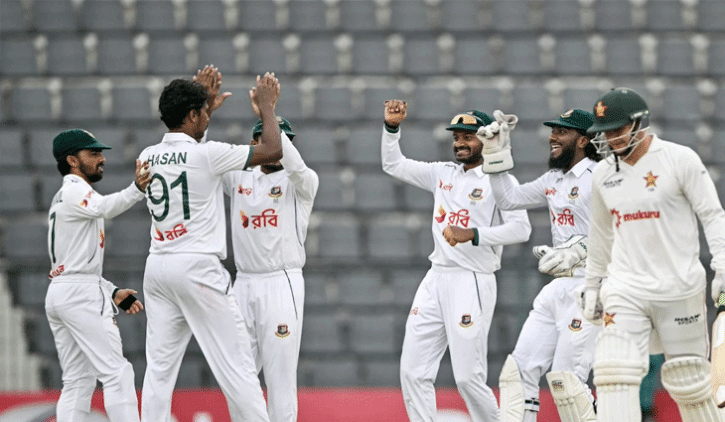 বাংলাদেশ ২৫ রানে পিছিয়ে থেকে দিন শেষ করলো 