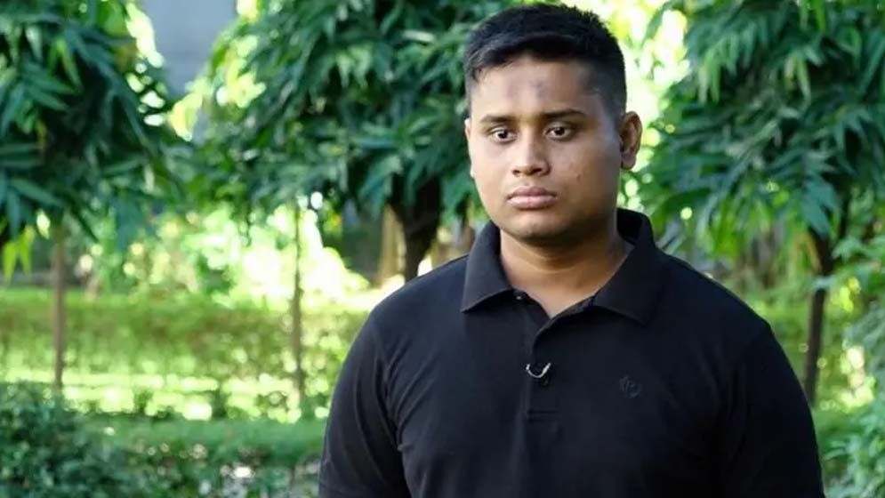 ঐক্যবদ্ধ থাকুন সার্বভৌমত্ব রক্ষায় : হাসনাত