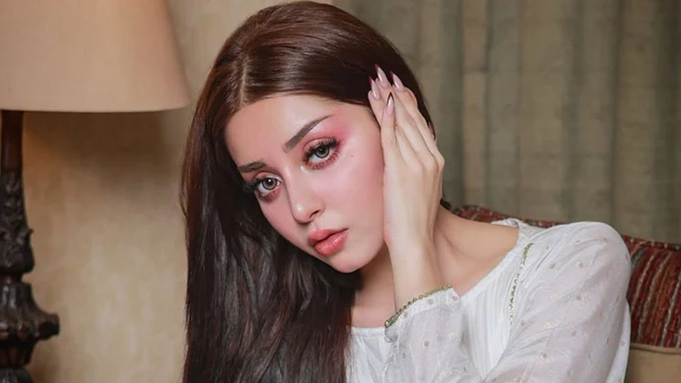 ‘অভিনেত্রীদের জীবন আপনাদের ধারণা নেই কতটা কঠিন ’