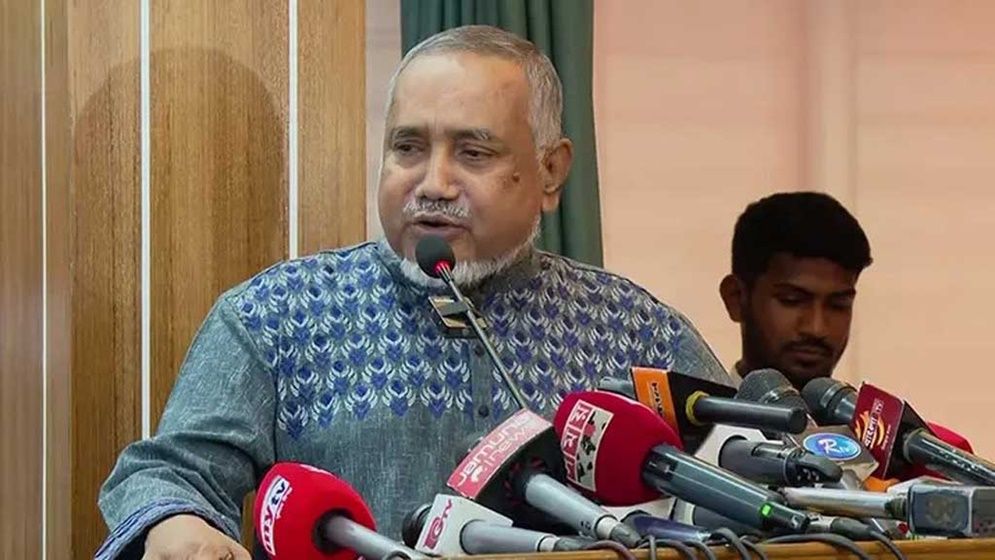 আমি হতাশ যে সনদের খসড়া পাঠানো হয়েছে, : ডা. তাহের