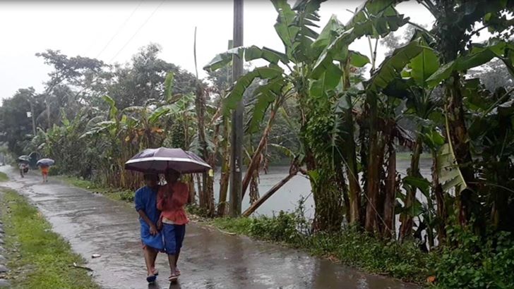 বজ্রসহ বৃষ্টির সম্ভাবনা আগামী ৩ দিন 