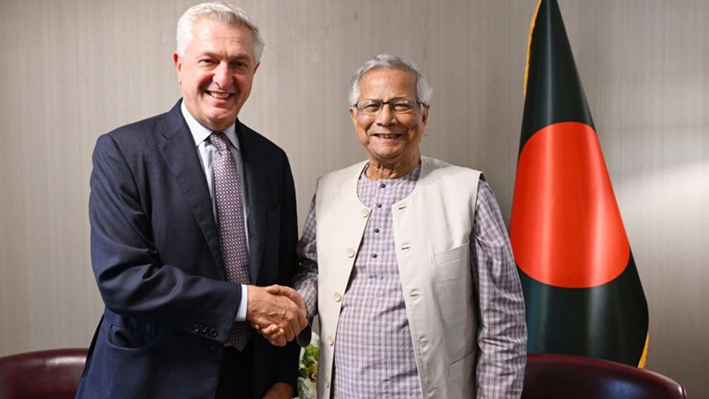 ড. ইউনূসের সঙ্গে ইউএনএইচসিআর প্রধানের আলোচনা,রোহিঙ্গা সংকট নিয়ে