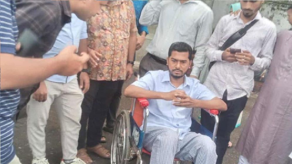 নুরুল হক নুর সন্ধ্যায় দেশে ফিরছেন 