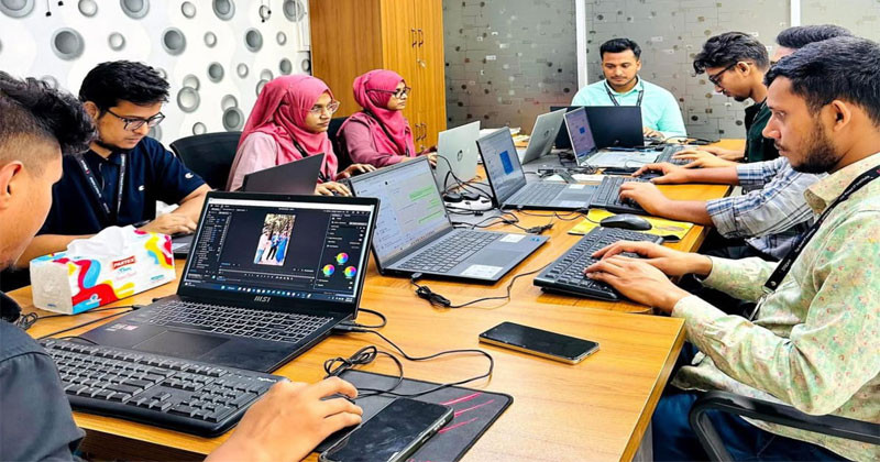 এসআর ড্রিম আইটি নারীদের ফ্রিল্যান্সিং শিখিয়ে স্বাবলম্বী করার নতুন কর্মসূচি নিল 