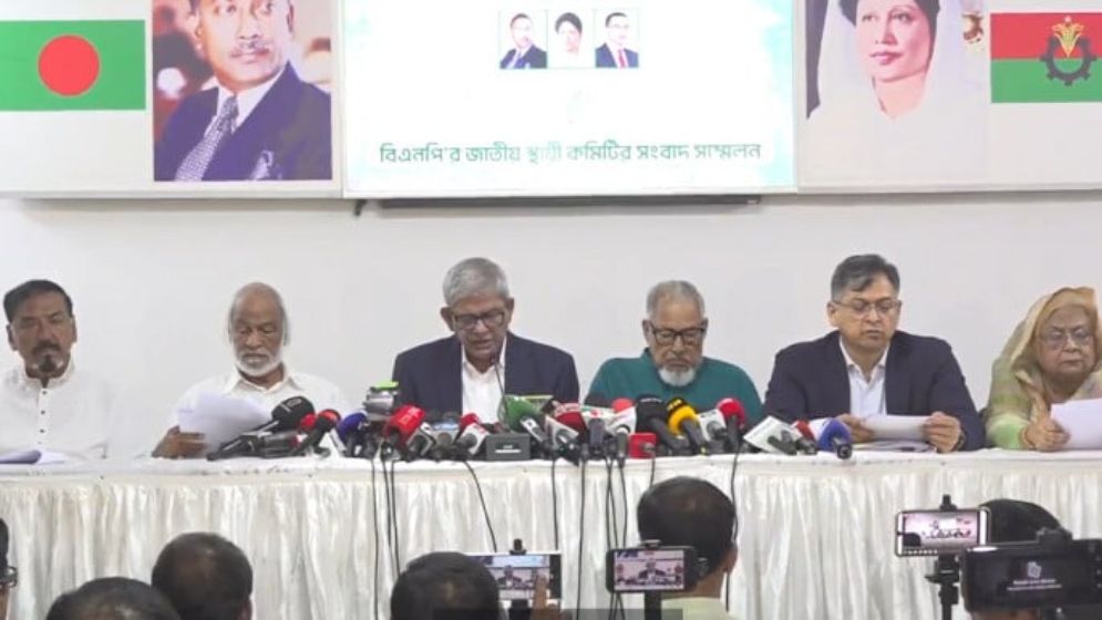 এই সরকারের  জুলাই সনদের আইনি ভিত্তি দেওয়ার এখতিয়ার নেই: ফখরুল