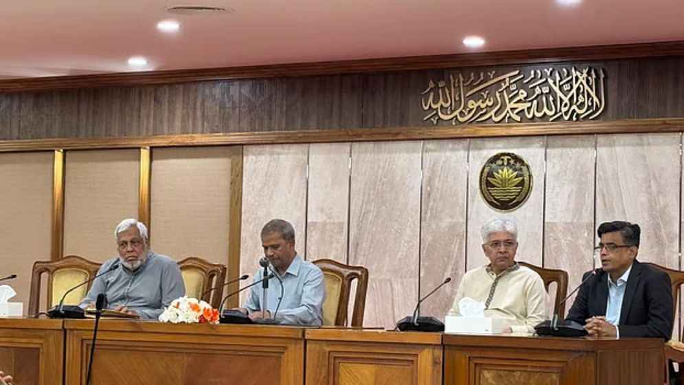 এক সপ্তাহ সময় দিল সরকার গণভোট নিয়ে ঐক্যবদ্ধ সুপারিশ জানাতে 