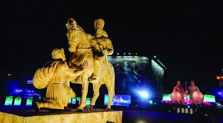 তোমরা আবার হাঁটু গেড়ে বসবে ,ইরানের ঐতিহাসিক বার্তা