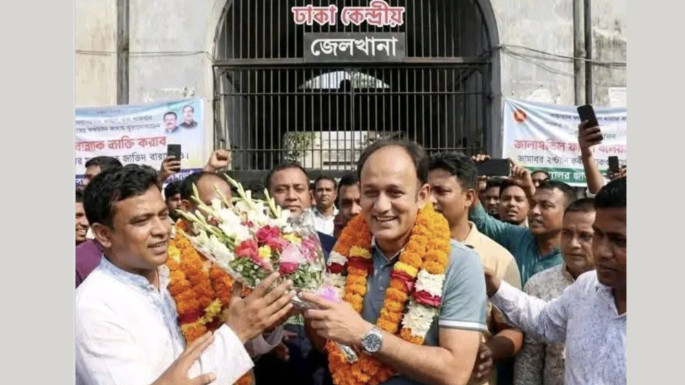 ফ্যাক্টওয়াচ ব্যারিস্টার সুমনের জামিনের সেই ছবি নিয়ে যা বলল 