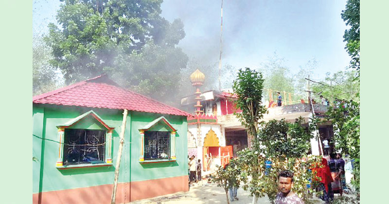 কুষ্টিয়ায় ‘আস্তানায়’ পীর’কে পিটিয়ে ও কুপিয়ে হত্যা হামলা করে ‘
