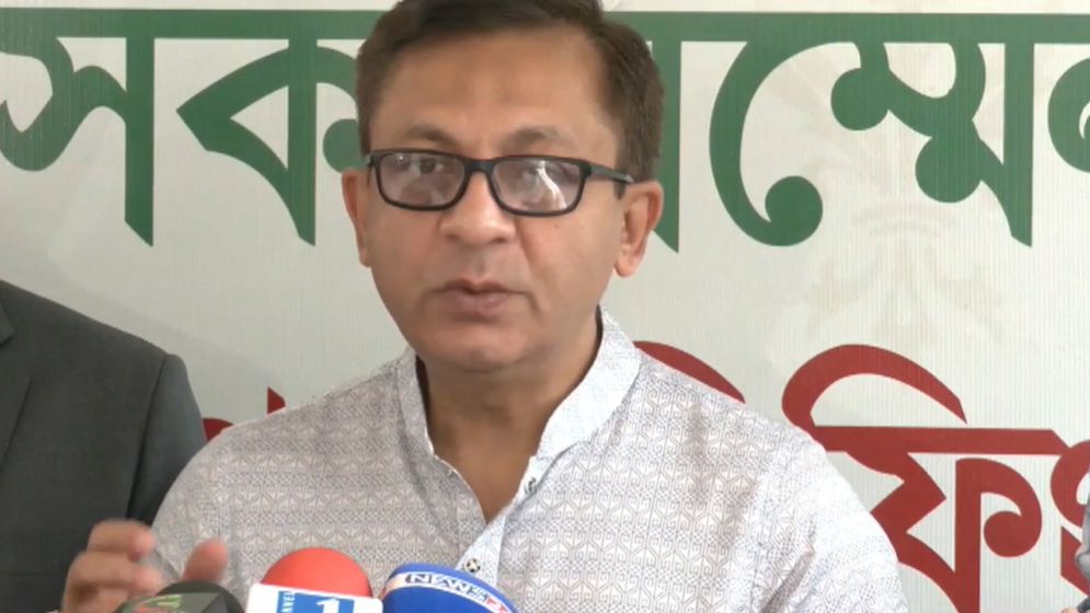 ডিসিদের নির্দেশ কুরবানির চামড়া সংরক্ষণে উদ্যোগ নিতে 